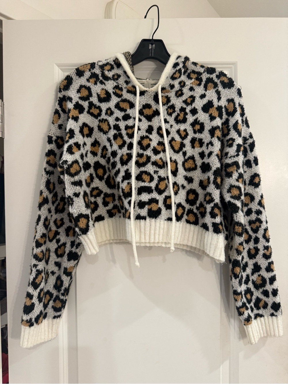Anthropologie Leopard Print Cropped Hoodie in White, Black, and Gold